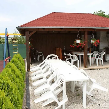 Privat Arcadia