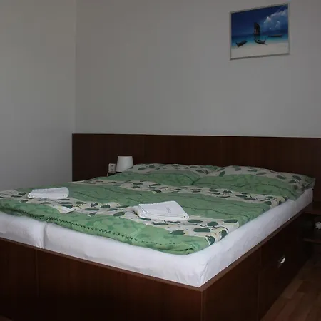 Privat Arcadia