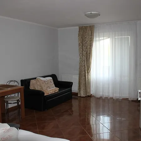 Privat Arcadia *